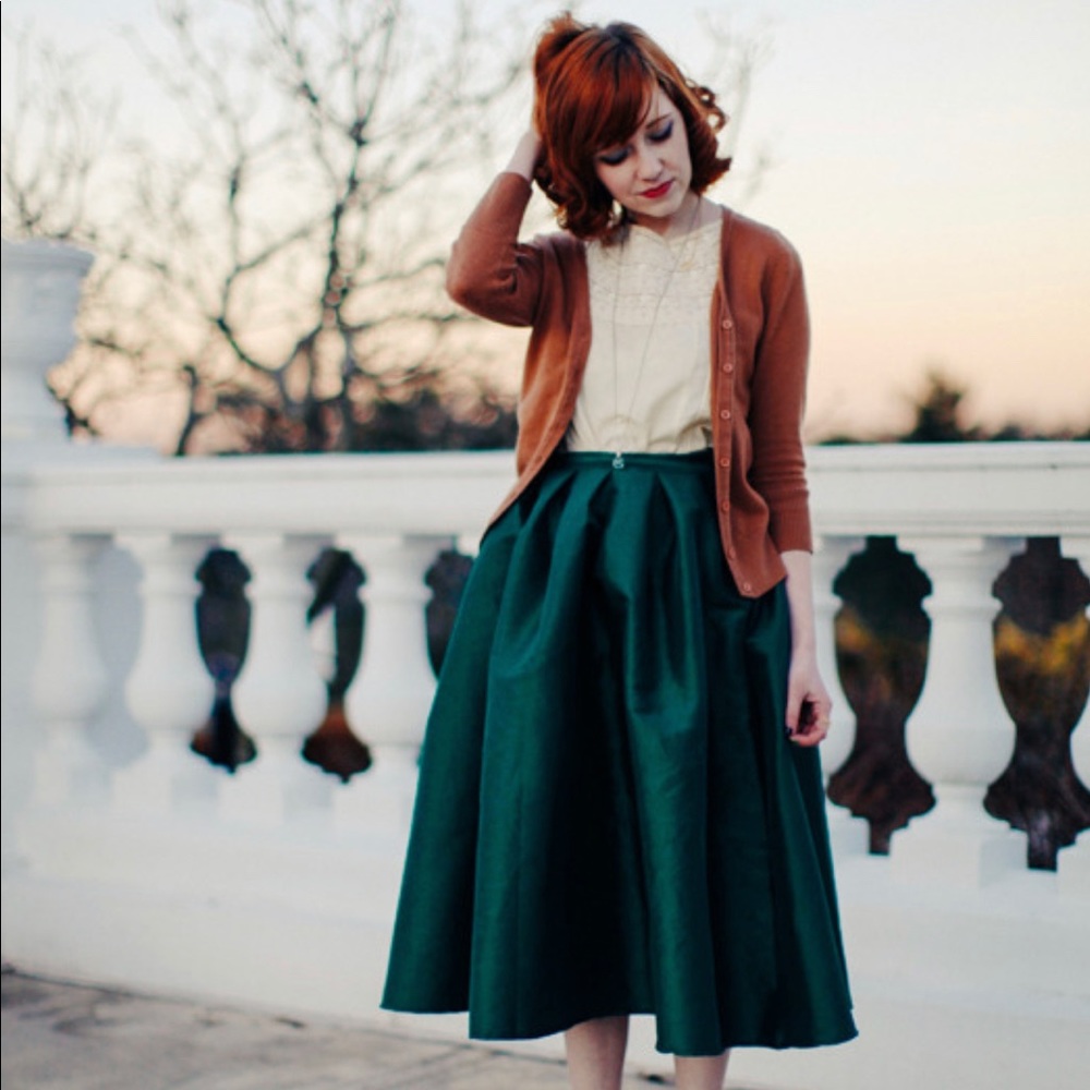 NWT Green Choies Midi Skirt